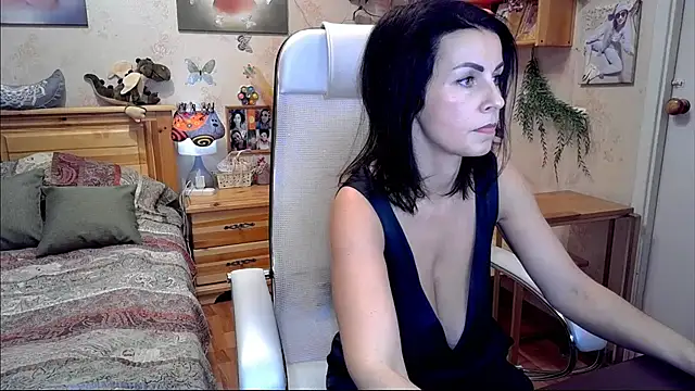 Kendra Mom online show from 12/05/24, 05:50
