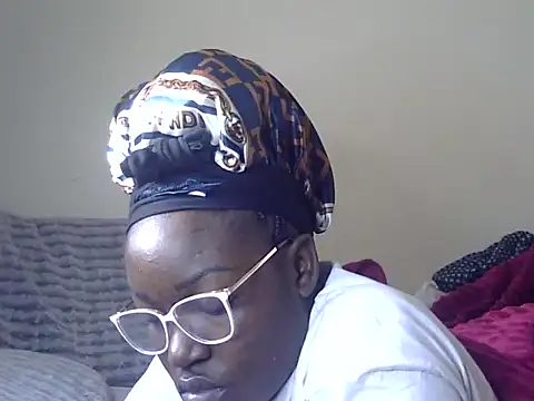 Sexy racy rebel  online show from 12/16/25, 06:07