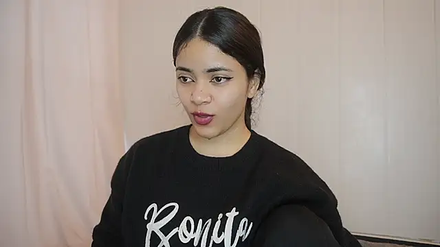 Feetgirl01 online show from 02/27/25, 05:15