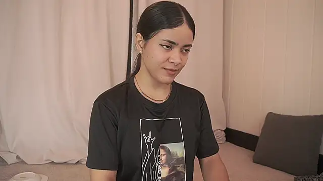 Feetgirl01 online show from 10/17/25, 10:07