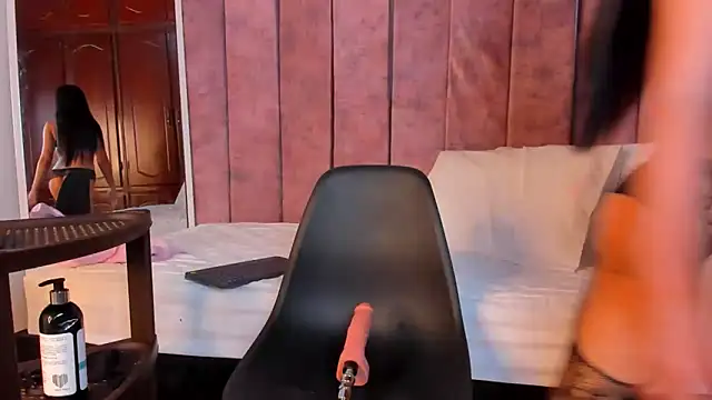 SelenaGmez online show from 02/11/26, 12:10