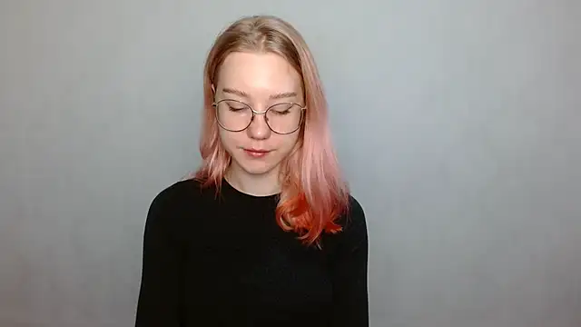 cindi hot online show from 12/14/24, 09:40