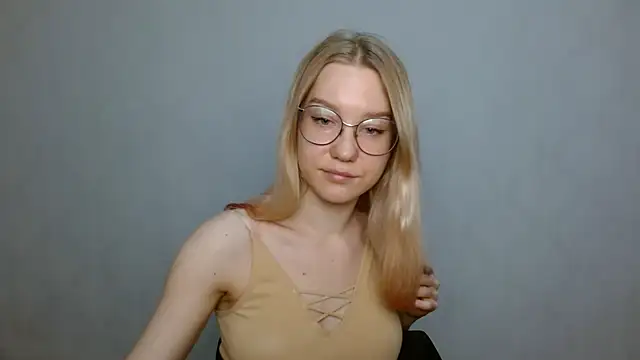 cindi hot online show from 01/23/25, 12:41