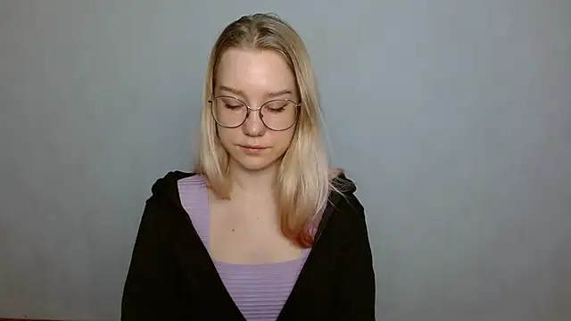 cindi hot online show from 01/28/25, 10:02