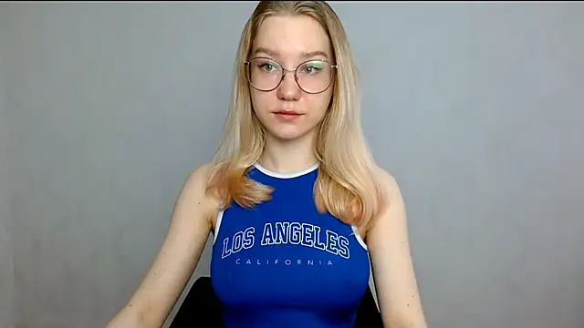 cindi hot online show from 02/23/25, 08:39