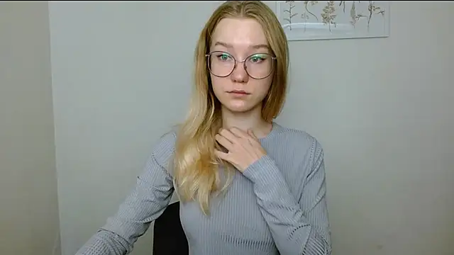 cindi hot online show from 09/25/25, 10:30