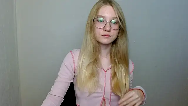 cindi hot online show from 11/09/25, 02:59