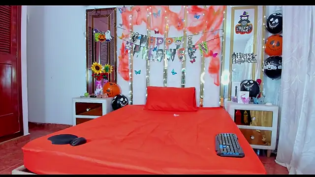 AnyelaGitanaMature online show from 10/19/25, 03:18