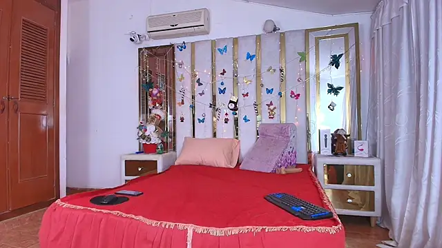 AnyelaGitanaMature online show from 12/14/25, 03:34