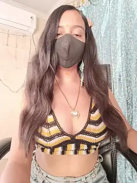 Parinaaz18 online show from 05/15/26, 01:23