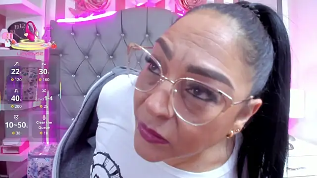 Gina Myers online show from 11/09/25, 12:36