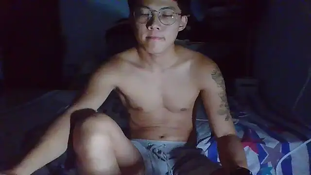 ZHIIz online show from 11/17/25, 03:40