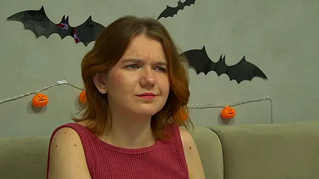 LessySmith online show from 11/02/25, 04:31