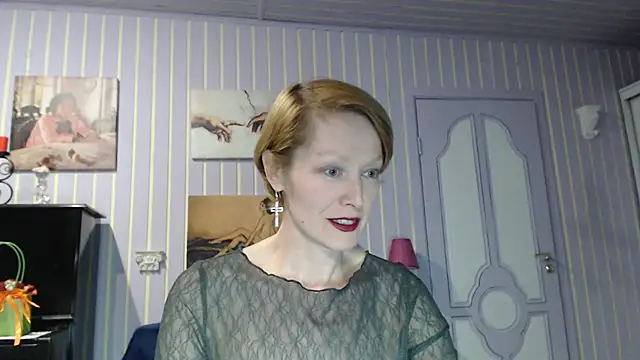 Snapshot of Marquise555 chatting on 04/12/26, 05:18 Marquise555 online show from 04/12/26, 05:18