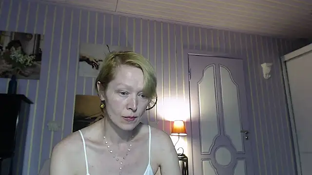 Snapshot of Marquise555 chatting on 05/20/26, 05:19 Marquise555 online show from 05/20/26, 05:19