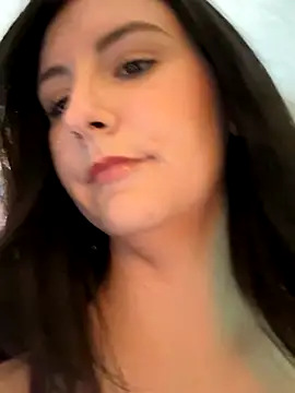 Snapshot of pennybaby133 chatting on 09/28/25, 08:03 pennybaby133 online show from 09/28/25, 08:03