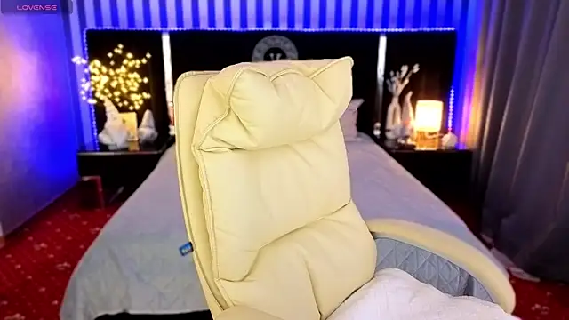 Lexi Si online show from 12/20/25, 07:15