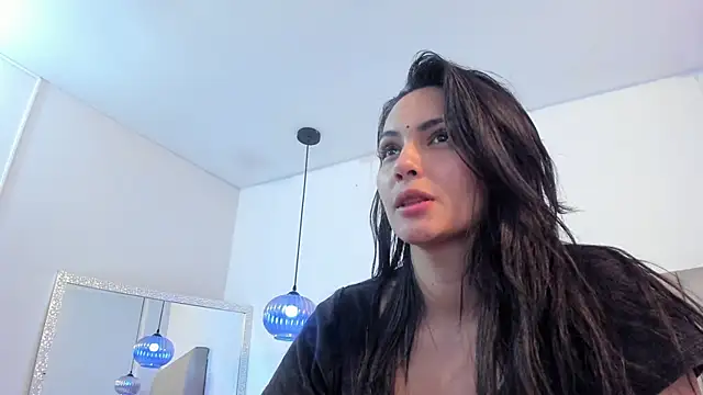 kareena basu online show from 03/12/25, 09:45