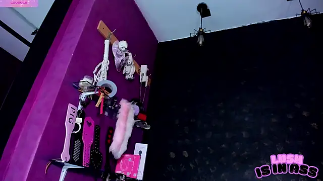 Alexa Slave online show from 04/11/26, 07:07