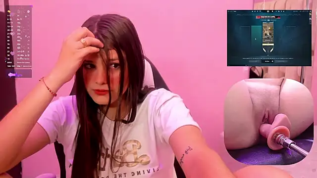 Trianna   online show from 01/25/25, 02:47