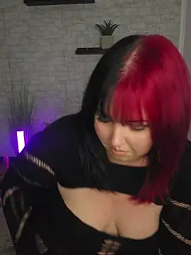 -BonnieBlack- online show from 06/19/26, 09:18