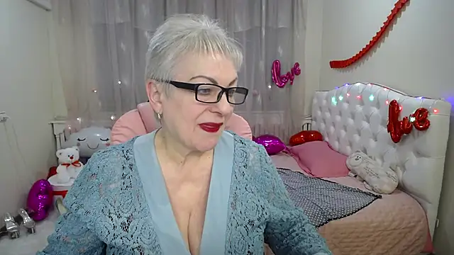 KayleSmoll online show from 03/06/25, 01:27