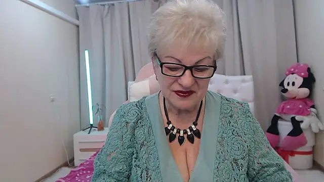 KayleSmoll online show from 05/08/26, 06:35