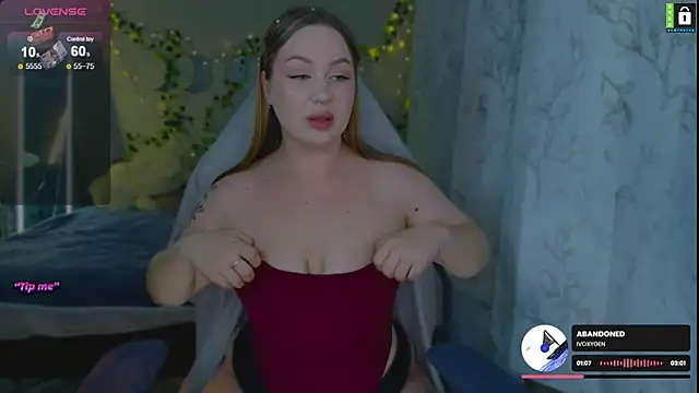 -LinaLove- online show from 12/13/25, 08:47