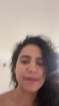 Snapshot of cinnamon_rosa chatting on 01/08/26, 09:17 cinnamon rosa online show from 01/08/26, 09:17