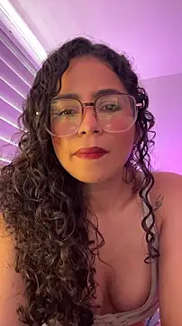 Snapshot of cinnamon_rosa chatting on 01/17/26, 06:55 cinnamon rosa online show from 01/17/26, 06:55