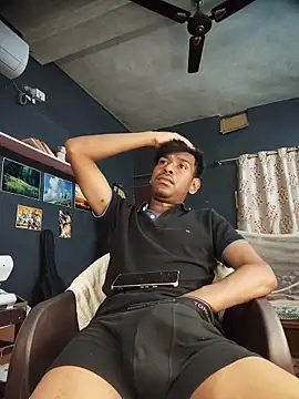 richardjames95 online show from 03/05/26, 08:54