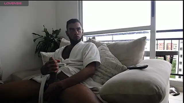 Snapshot of Christopher_kenne chatting on 01/04/25, 09:31 Christopher kenne online show from 01/04/25, 09:31