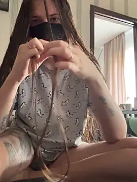 BlackM00n8 online show from 10/17/25, 07:00