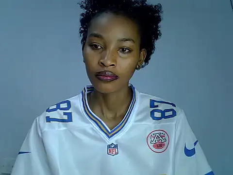 cute-alexis online show from 09/19/25, 05:42