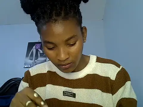 cute-alexis online show from 05/04/26, 09:16