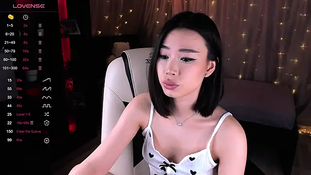 sensualily online show from 02/05/25, 06:04