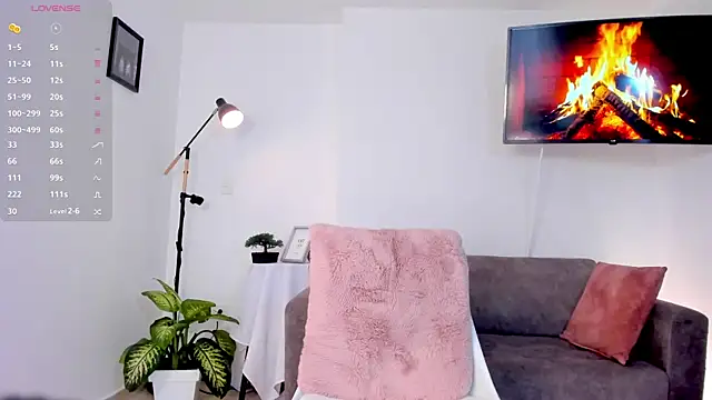 Hannaos online show from 01/10/25, 01:20