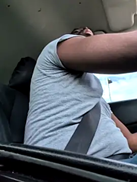 Snapshot of goodboybaddaddy chatting on 04/03/26, 10:41 goodboybaddaddy online show from 04/03/26, 10:41