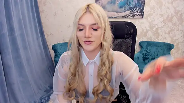 SelenaeMoore online show from 02/11/25, 07:48