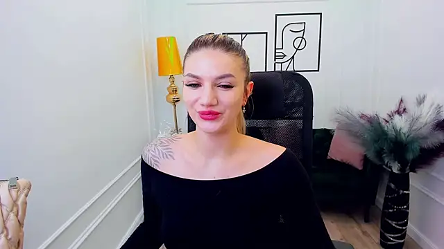 SelenaeMoore online show from 01/13/26, 03:45