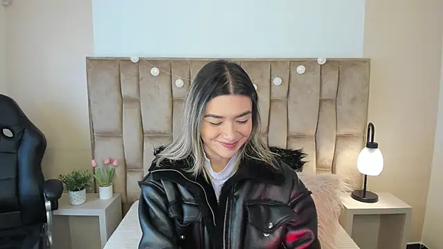 Esteff  o2 online show from 03/05/25, 07:38