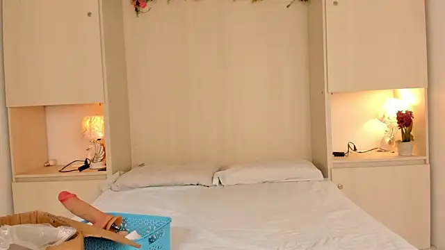 KendallRosse1 online show from 03/19/26, 12:09