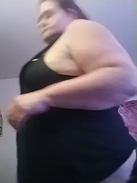 Snapshot of urgoodtime chatting on 07/06/26, 12:35 urgoodtime online show from 07/06/26, 12:35