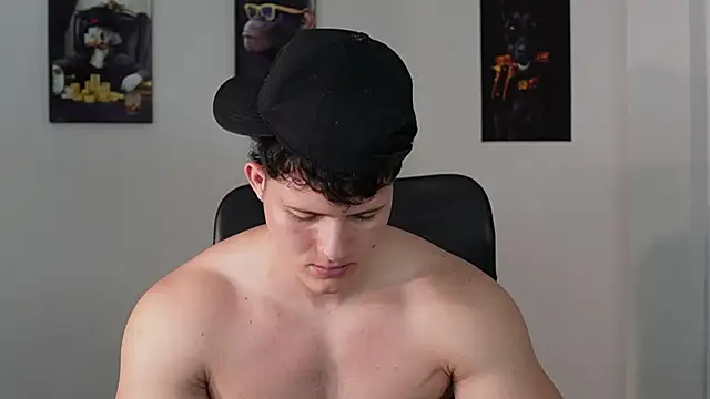 Hazzan Velez online show from 04/18/26, 04:16