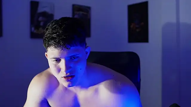 Hazzan Velez online show from 04/21/26, 03:24