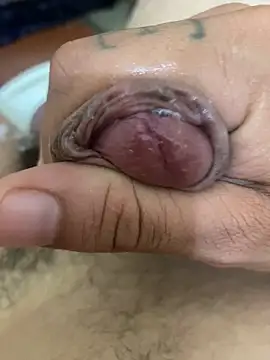 RDbruto online show from 10/27/25, 09:57