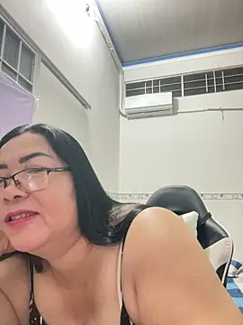 NDith online show from 10/15/25, 10:10