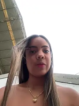 Snapshot of NAUGHTY_LITTLE_18 chatting on 03/08/25, 11:18 NAUGHTY LITTLE 18 online show from 03/08/25, 11:18