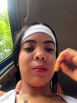 Snapshot of NAUGHTY_LITTLE_18 chatting on 10/08/25, 08:06 NAUGHTY LITTLE 18 online show from 10/08/25, 08:06