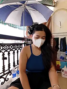 lyna bl online show from 11/25/25, 01:49